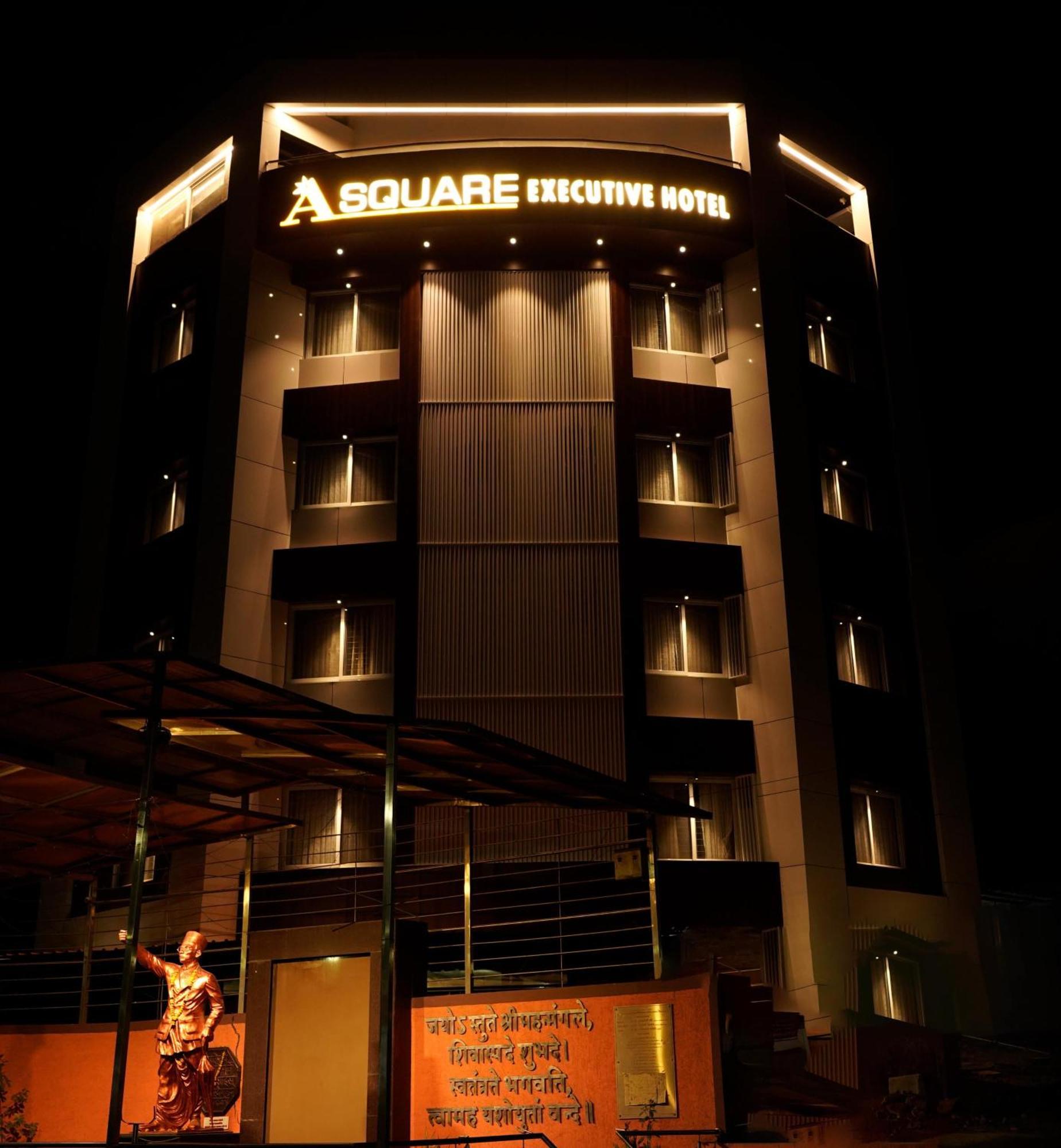 A Square Executive Hotel アウランガーバード エクステリア 写真